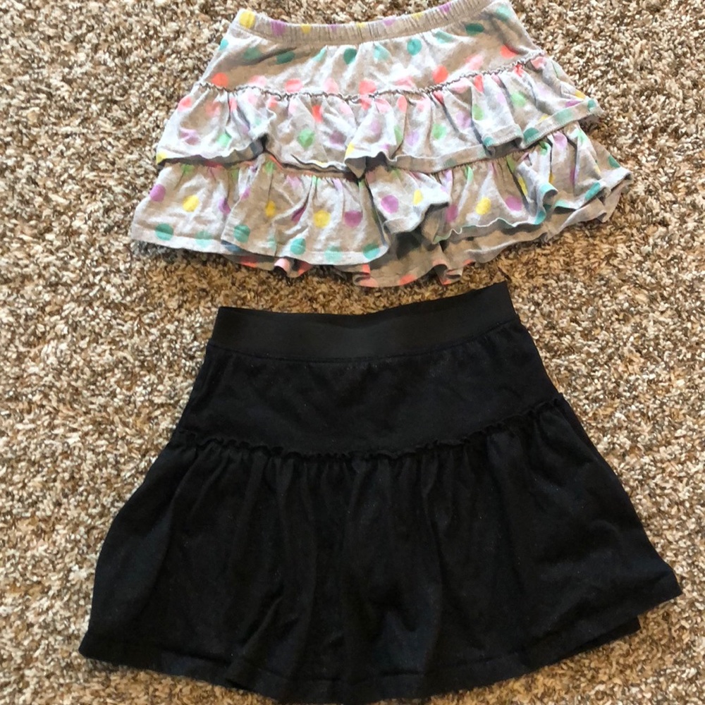 2 pc lot skirts